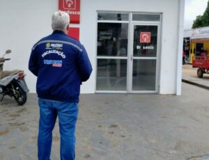 Imagem da notícia - Procon-AM fiscaliza estabelecimentos comerciais no município de Anori
