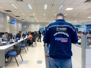Imagem da notícia - Procon-AM autua agência bancária por descumprimento da Lei da Filas
